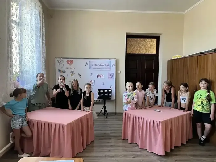 i (2)