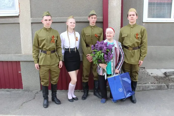 i - 2026-04-15T115226.180